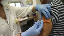 Vacuna contra la gripe en un centro de salud