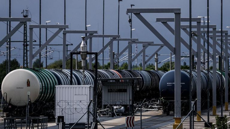 Los mercados se contagian del entusiasmo ante un posible acuerdo en Irán: cae el petróleo y las Bolsas suben