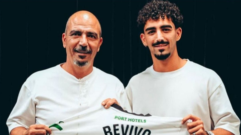 El exjugador del Celta Haim Revivo y su hijo, el actual jugador del Elche Roy.