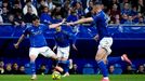 Fede Vi�as controla un bal�n durante el Real Oviedo-Mallorca