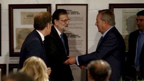 El presidente de La Voz de Galicia, Santiago Rey Fernndez-Latorre; el presidente del Gobierno, Mariano Rajoy y el presidente de la Xunta, Alberto Nez Feijoo