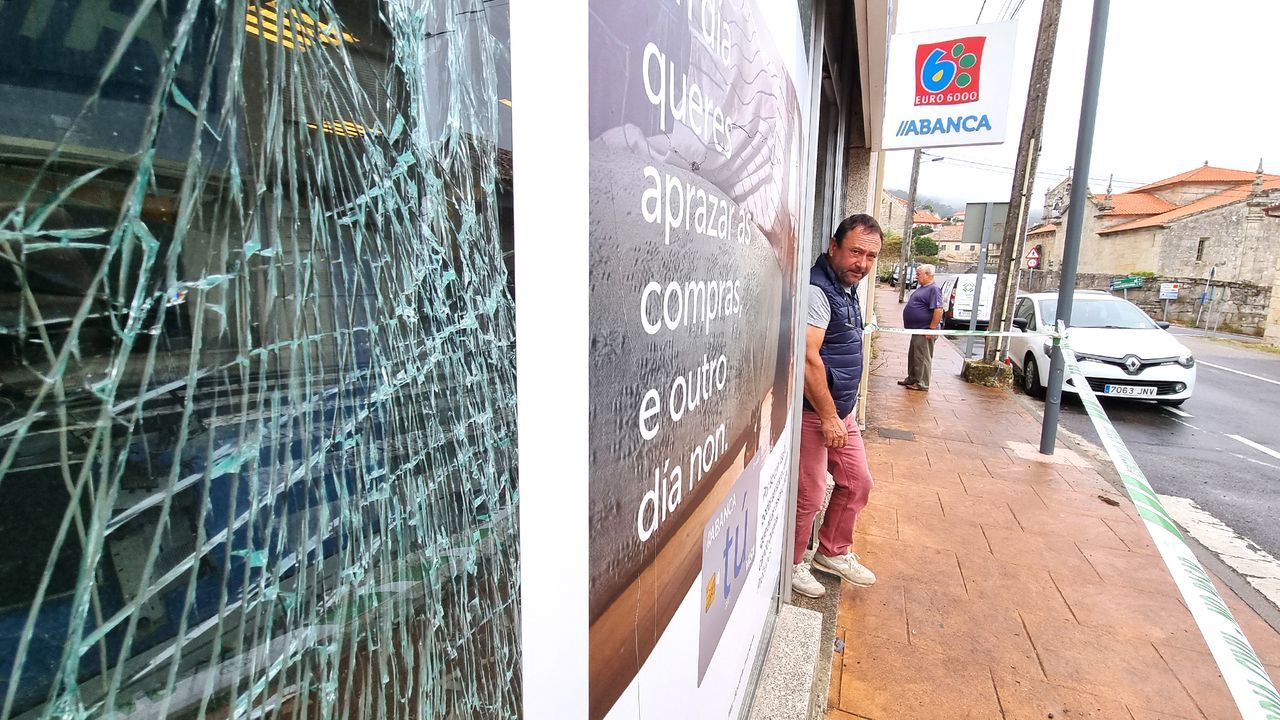 Explosionan otro cajero en Pazos de Borbén