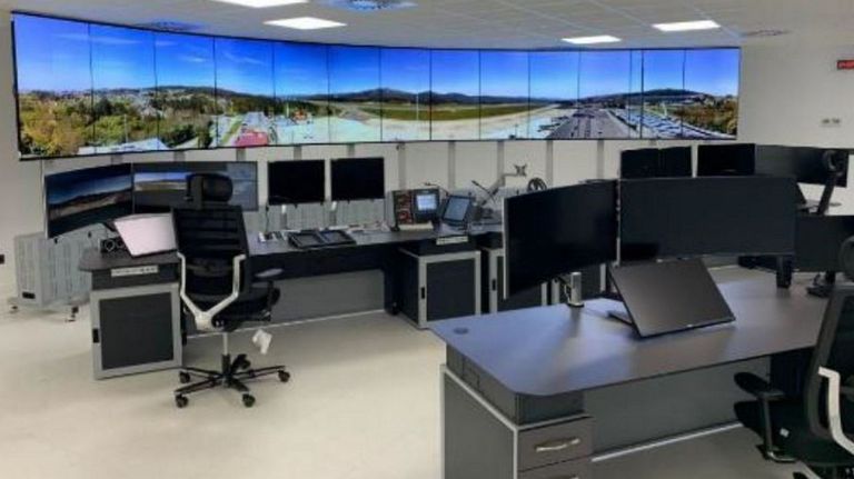 Aena avala el éxito de la torre remota en el aeropuerto de Vigo pese a no validarla en Menorca