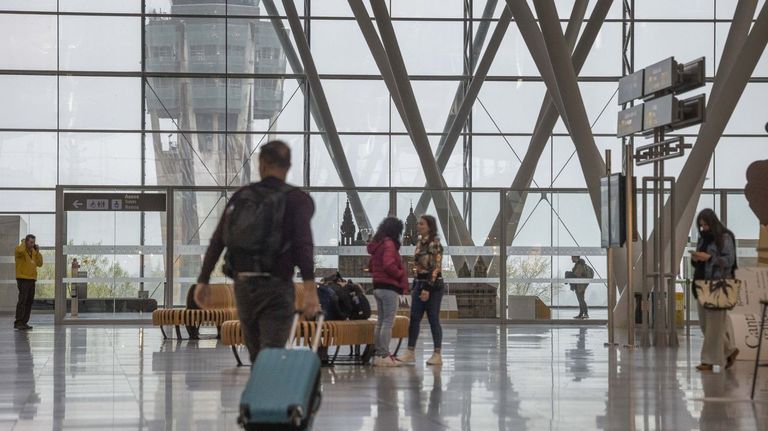 La Xunta admite contactos con Fly2Galicia, pero se desvincula de su proyecto para Lavacolla