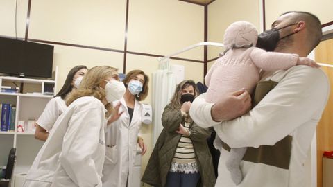 En la fotografía, de archivo, la reciente vacunación de la gripe a menores de cinco años en el hospital de Ferrol.