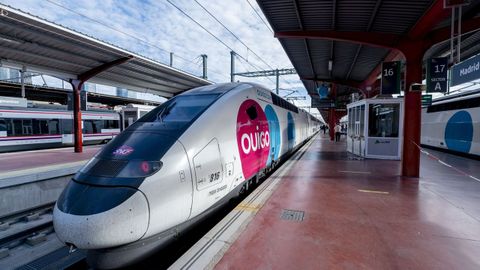 Imagen de archivo de un tren operado por Ouigo en la estacin de Madrid-Chamartn-Clara Campoamor