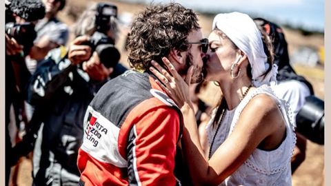 Fernando Alonso y la modelo italiana Linda Morselli