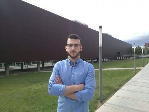 Alejandro Costoya es de Betanzos y est terminando Ingeniera Biomedica en Valencia