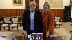 Jacinto Ruiz presentó ayer su nuevo libro en Santiago