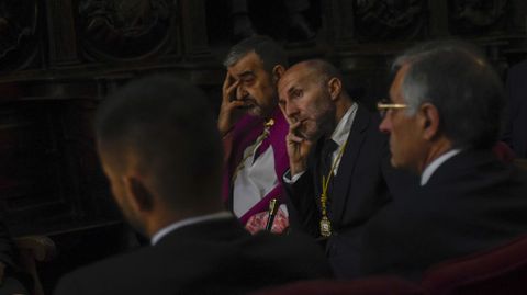 El alcalde de Ourense, Gonzalo Pérez Jácome, durante la misa de la Ofrenda del Reino de Galicia en la catedral de Lugo