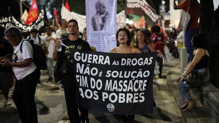 La megaoperación contra el crimen en Río espolea la batalla electoral en Brasil