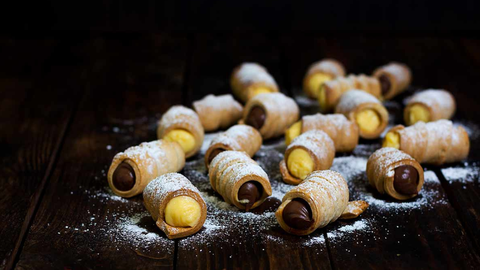 Caitas rellenas de crema.