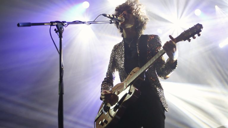 Temples, Shego y Triángulo de Amor Bizarro lideran el décimo aniversario del Facela fest de Lugo