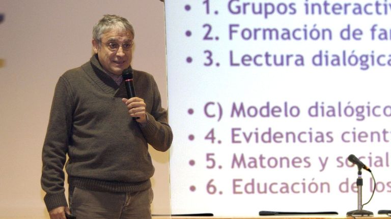 El grupo de investigación CREA de Ramón Flecha se disuelve tras las denuncias de acoso sexual