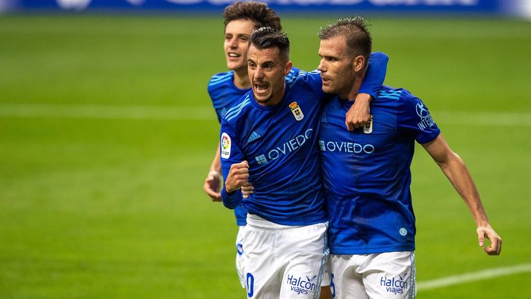Sangalli, Tejera y ortuño celebran el 1-0 al Mirandés