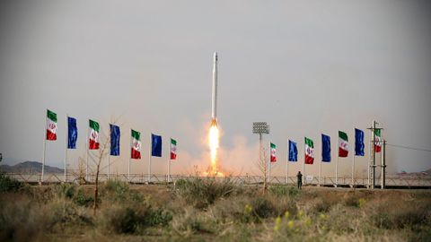 El lanzamiento del satélite Nur-1 (Luz-1) ha tenido lugar en el desierto de Kavir, situado en la zona centro de Irán