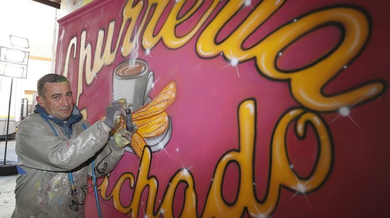 Arte urbano para poner un plato en la mesa