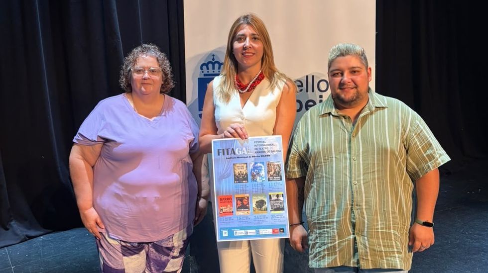 Elena Varela, Ana Barreiro y David V�zquez presentaron el cartel de funciones