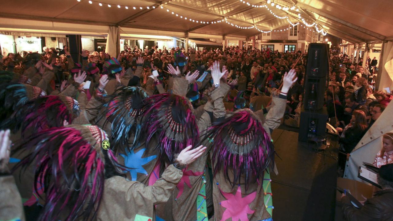 Festival de comparsas eums