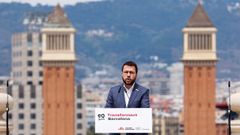 El candidato de ERC a la Presidencia de la Generalitat, Pere Aragons, en el acto que ERC ha celebrado este sbado en Barcelona para conmemorar el 90 aniversario de la proclamacin de la repblica catalana en una federacin ibrica