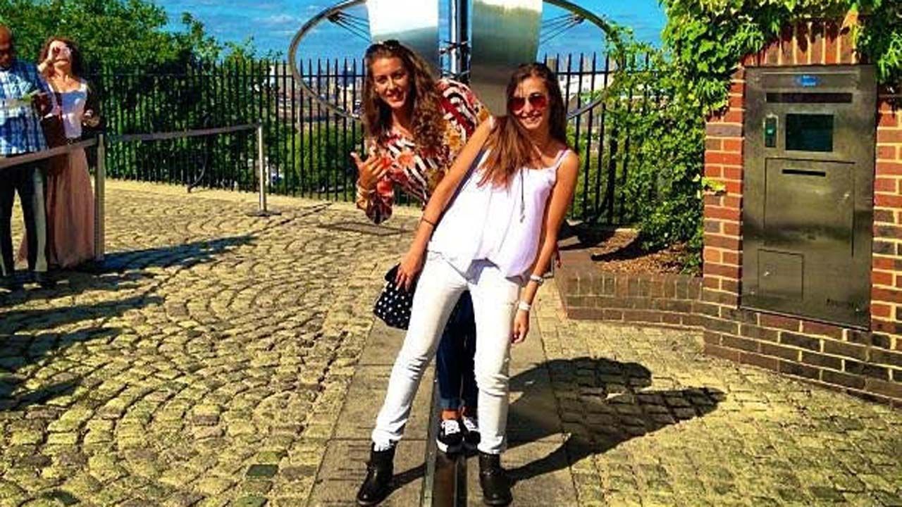 Jimena Orejas lleva la cultura asturiana a las calles de Londres.Raquel Fernndez (al frente) con su amiga Cristina sobre el Meridiano de Greenwich 