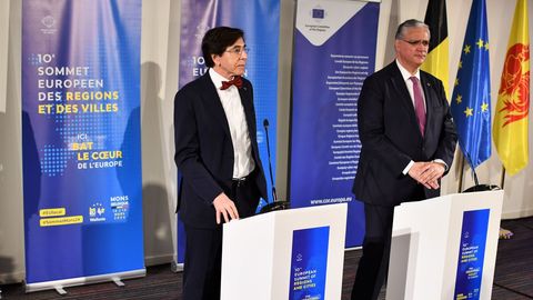 Elio di Rupo, presidente de Valonia, y Vasco Alves Cordeiro, presidente del Comit Europeo de las Regiones