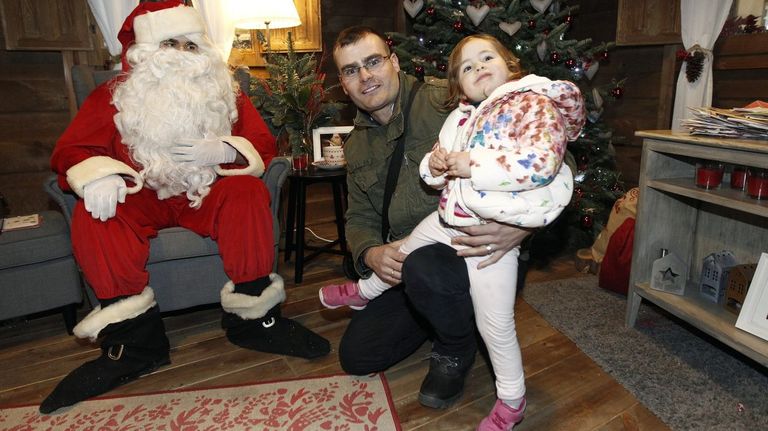 Papá Noel atenderá en su casa de Vigo desde esta tarde