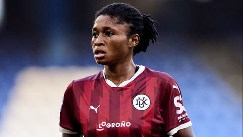 Nancy Amoh, con el DUX Logro�o