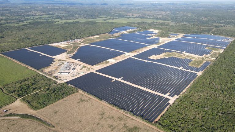 Acciona pone en marcha el mayor complejo fotovoltaico de Centroamérica y el Caribe en República Dominicana