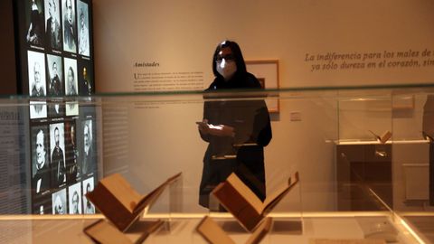 Detalle de la exposicin sobre Concepcin Arenal que acoge la Biblioteca Nacional, en Madrid 