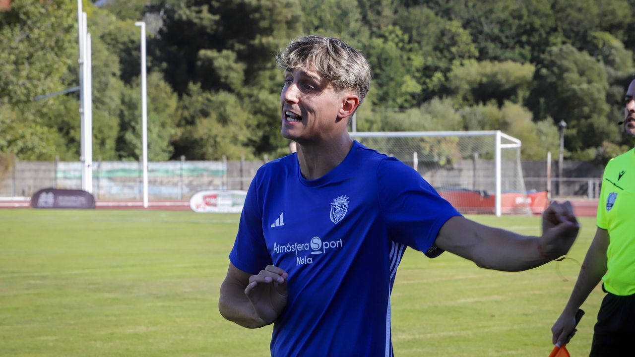 Iván Carril procede del Noia CF