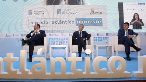 Los presidentes de Asturias, Galicia y Castilla y León, en la cumbre celebrada el viernes