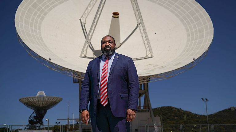 Philip Baldwin, subdirector de Comunicaciones Espaciales de la NASA: «Para los astronautas nosotros somos como su 