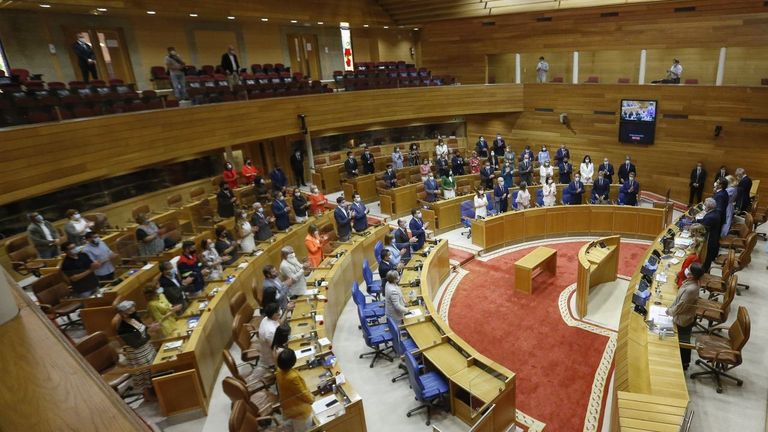 Imagen de la constitución del Parlamento gallego, hace un año