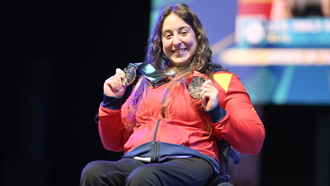 Loida Zabala, con las medallas obtenidas en el campeonato europeo celebrado en Georgia.