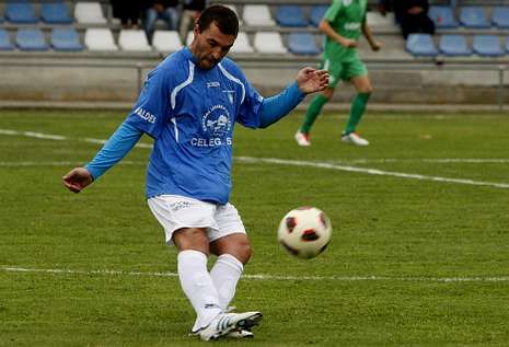 Iv�n Gonz�lez es uno de los referentes del Atl�tico Escair�n en este campeonato de liga.
