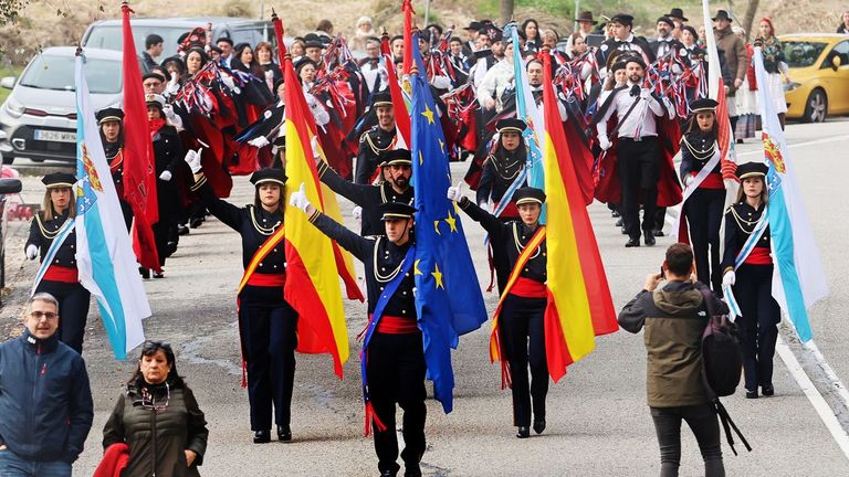 La fiebre de las rondallas se apodera de Navia