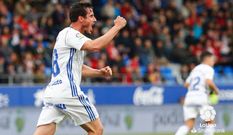 Christian Fern�ndez celebra el 2-1 frente al Huesca