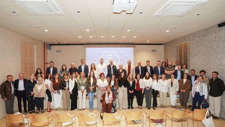 El relevo generacional da entrada a más mujeres en empresas del mar familiares