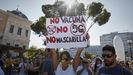 Unas 2.500 personas se concentran en Madrid contra el uso de mascarillas