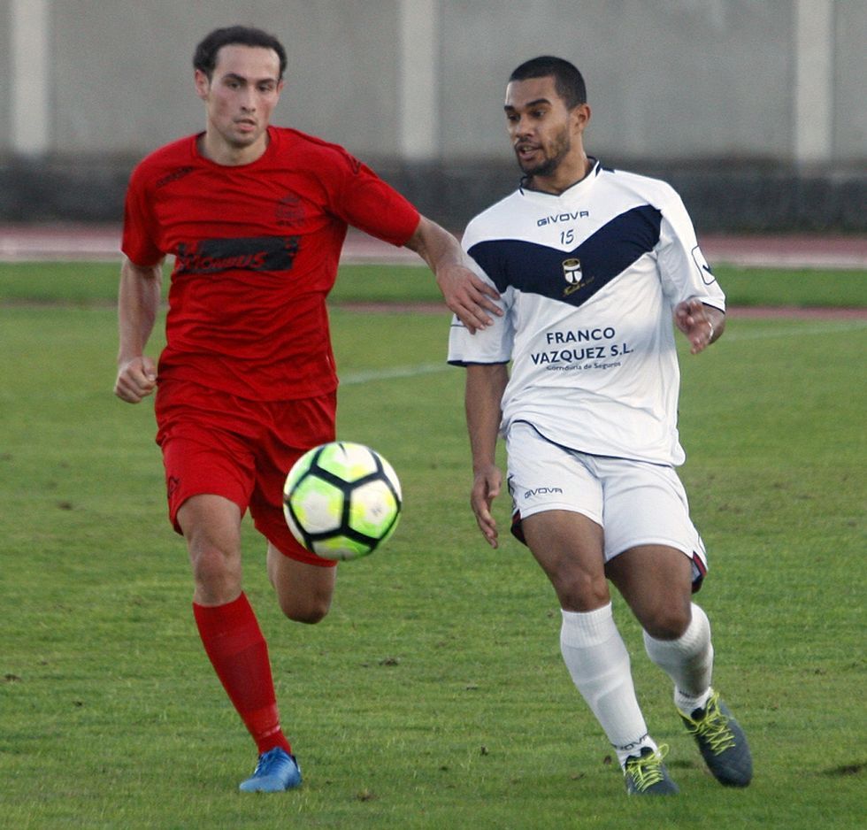 Cuatrocientas personas acuden a la gala anual de la Cruz Roja en Sarria