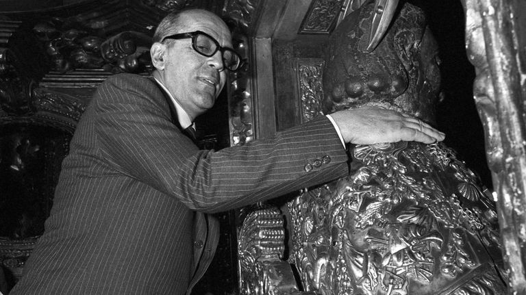 Calvo Sotelo, un presidente en tiempos difíciles