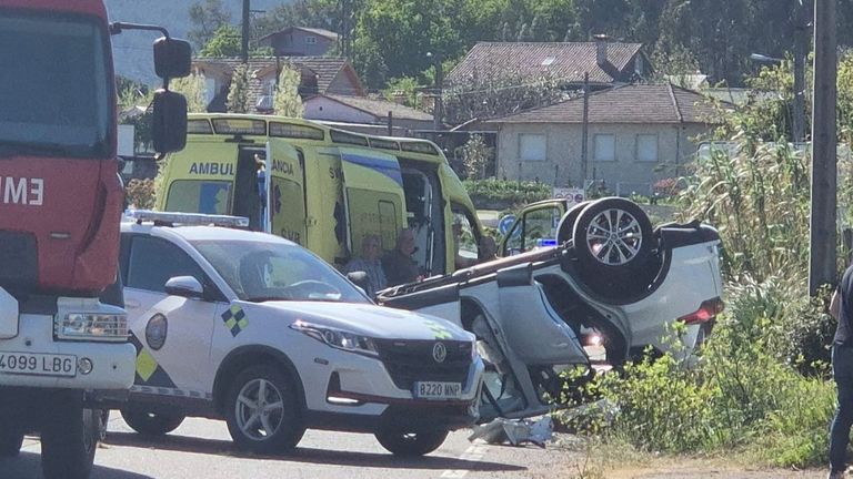 Muere atropellado un hombre que caminaba con muletas por el arcén en Tomiño