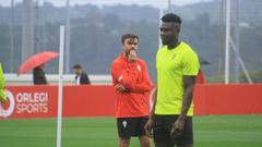 Rub�n Alb�s y Jordy Caicedo