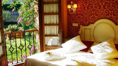 Una de las habitaciones de Casona de Cefontes
