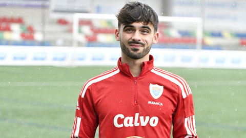 Asier Grande, nuevo futbolista del Berganti�os.