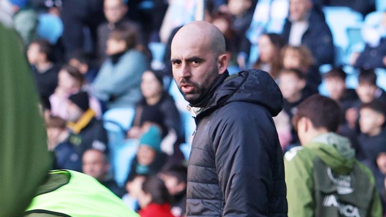 Claudio Giráldez confirma «conversaciones abiertas con varios jugadores»