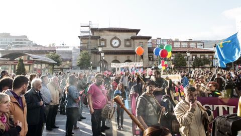 El inicio de la manifestacin por la oficialidad