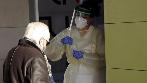 Las pruebas de detección del coronavirus pueden realizarse en el autocovid del Ventorrillo solicitando autocita a través de la web del Sergas