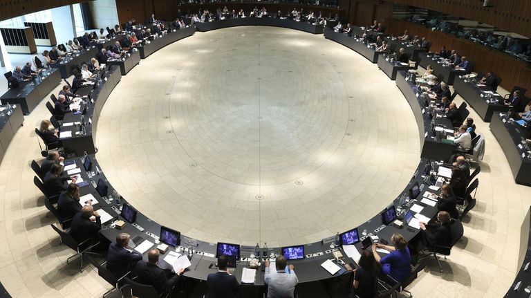 Galicia asume la representación de las comunidades y estará en el Consejo de reparto de cuotas de pesca